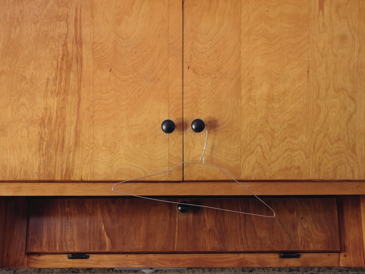 Dear Kitchen Cabinets: An Apology&nbsp;Poem